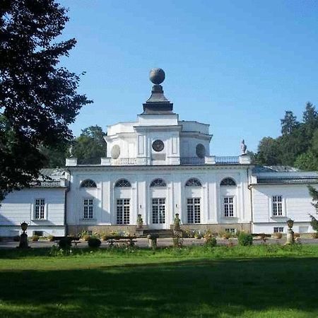 Hotel Butikowy Palac Jablonna Екстер'єр фото