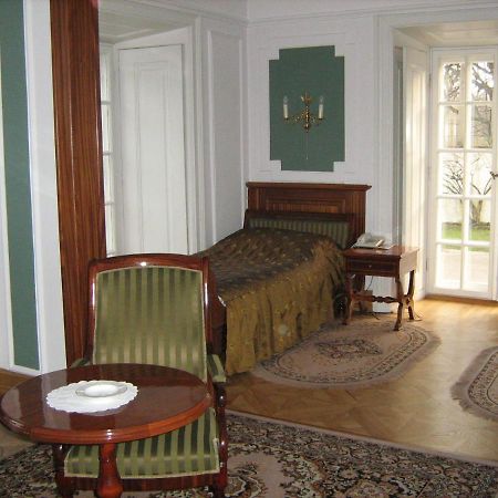 Hotel Butikowy Palac Jablonna Екстер'єр фото