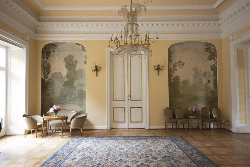 Hotel Butikowy Palac Jablonna Екстер'єр фото