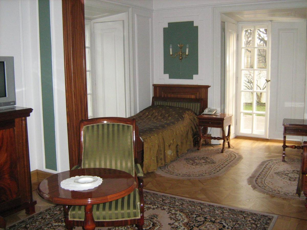 Hotel Butikowy Palac Jablonna Екстер'єр фото